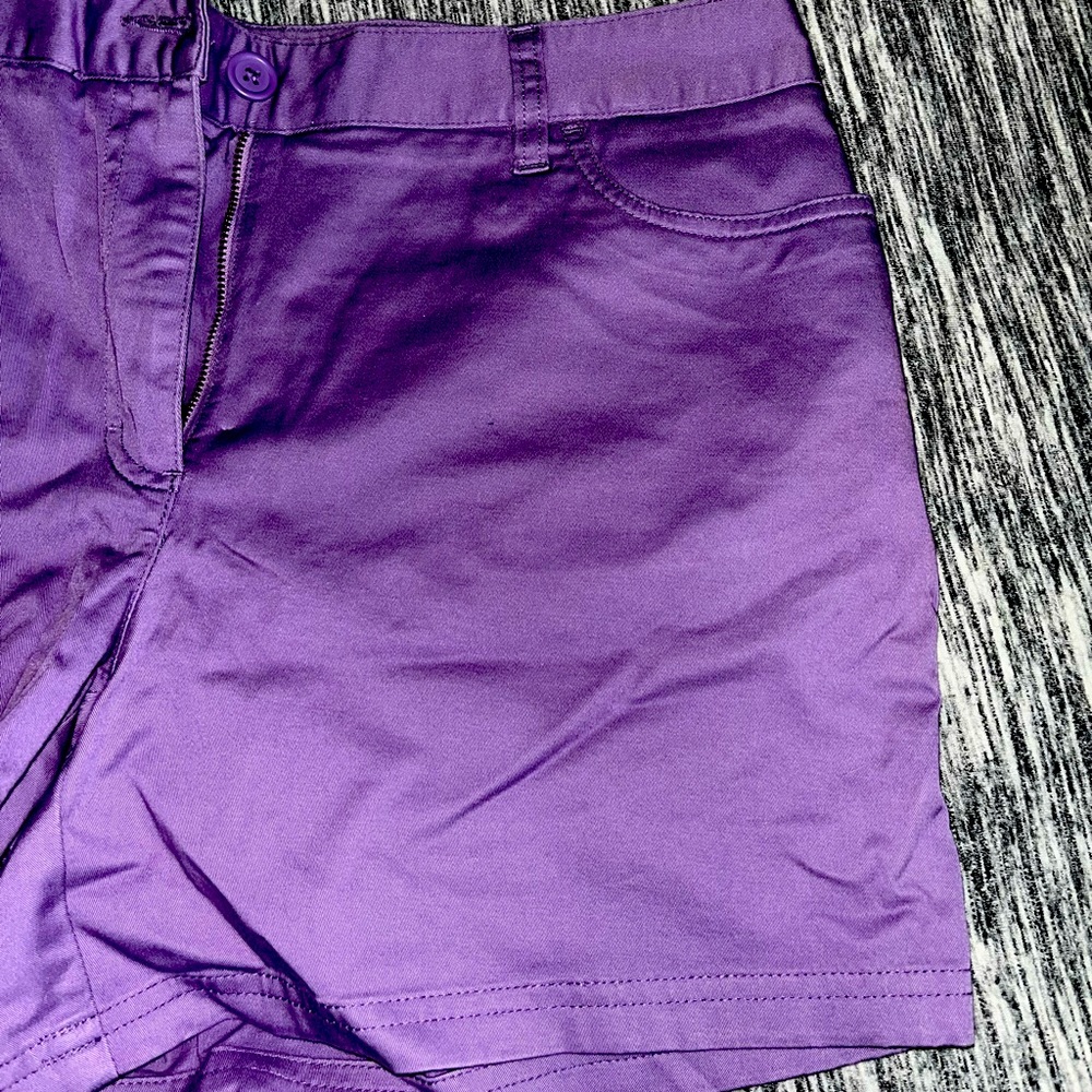 Size 12 shorts. Great fit. On sale